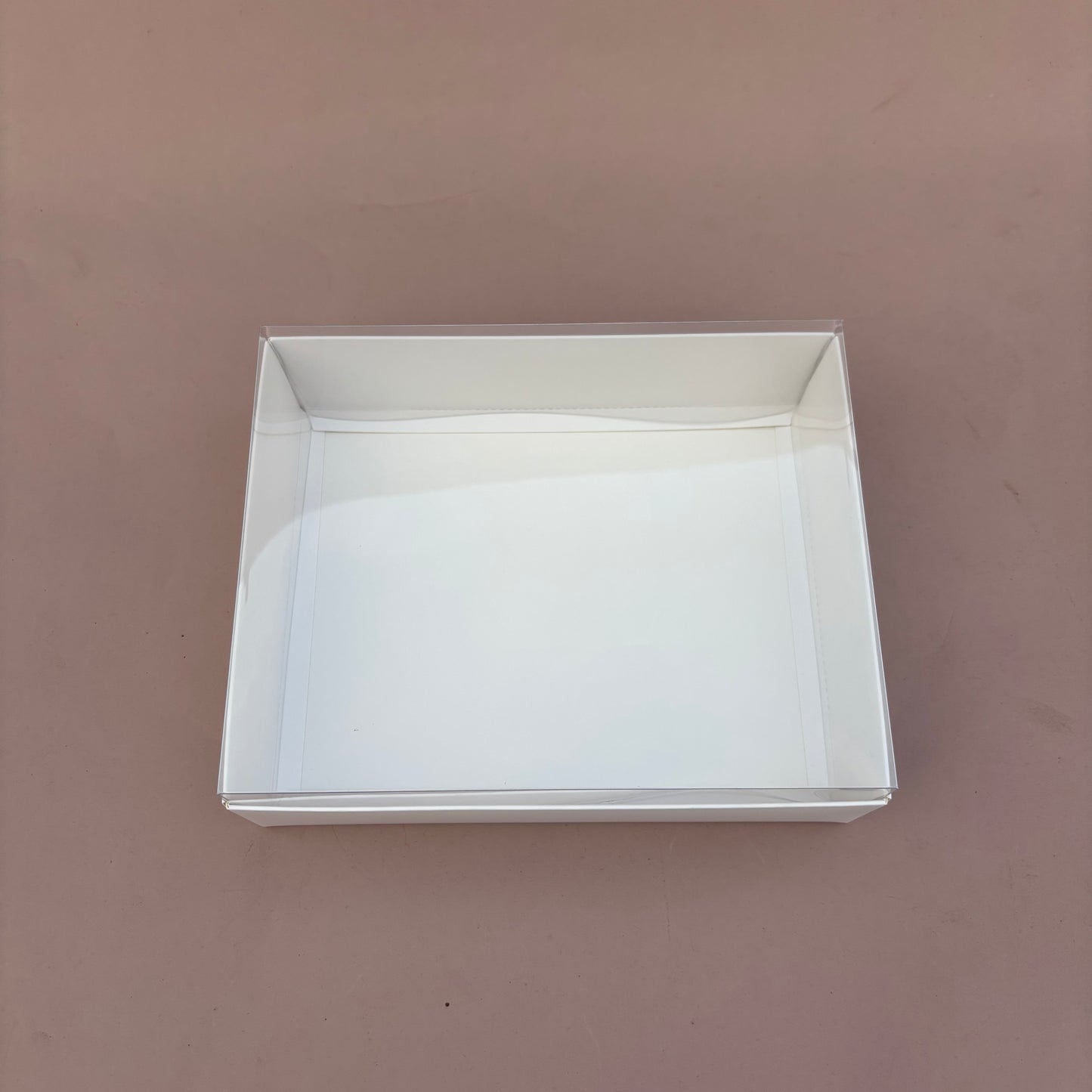 20PCS macaron & strawberries paper base box with clear lid