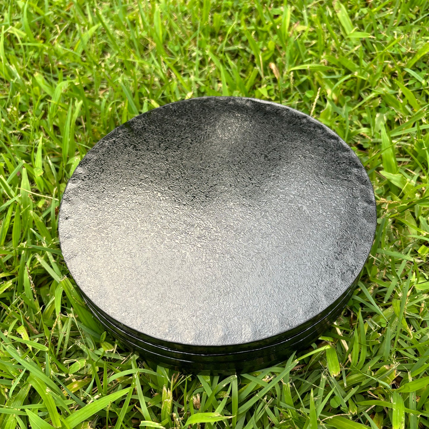 10 PCS Cake Drums Round 1/2 Inch Thick Waterproof Greaseproof White/Black Cake Board
