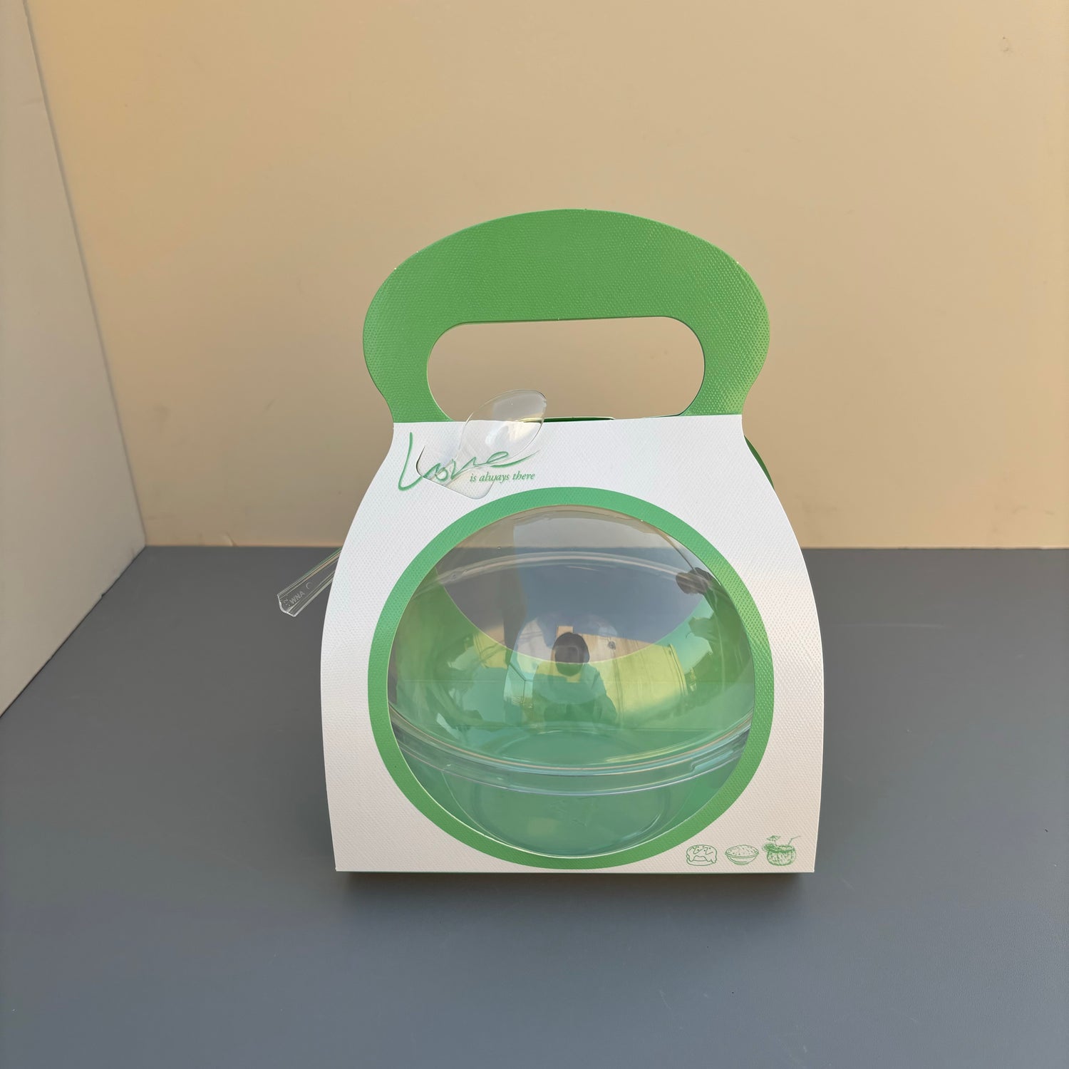 Clear Ball Dessert Box