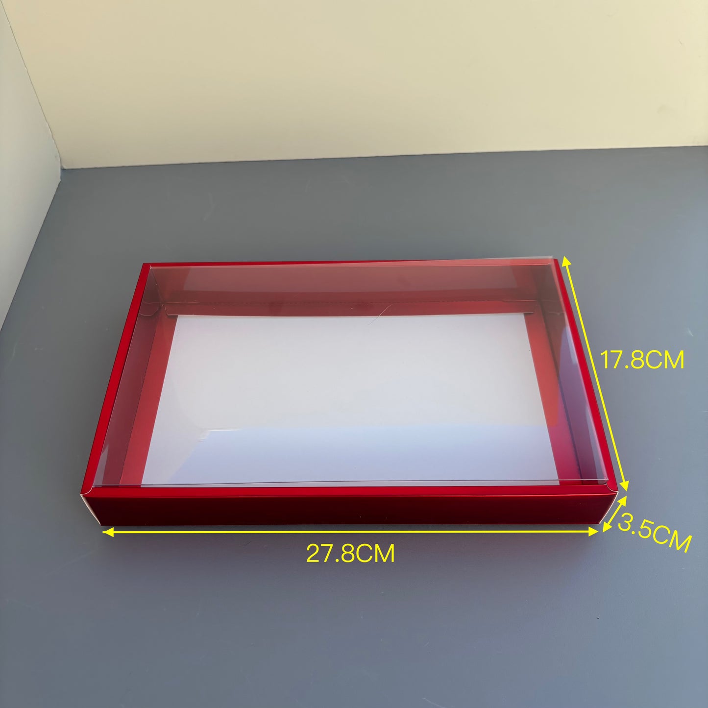 10PCS strawberry & cookies & chocolate paper base box with clear lid