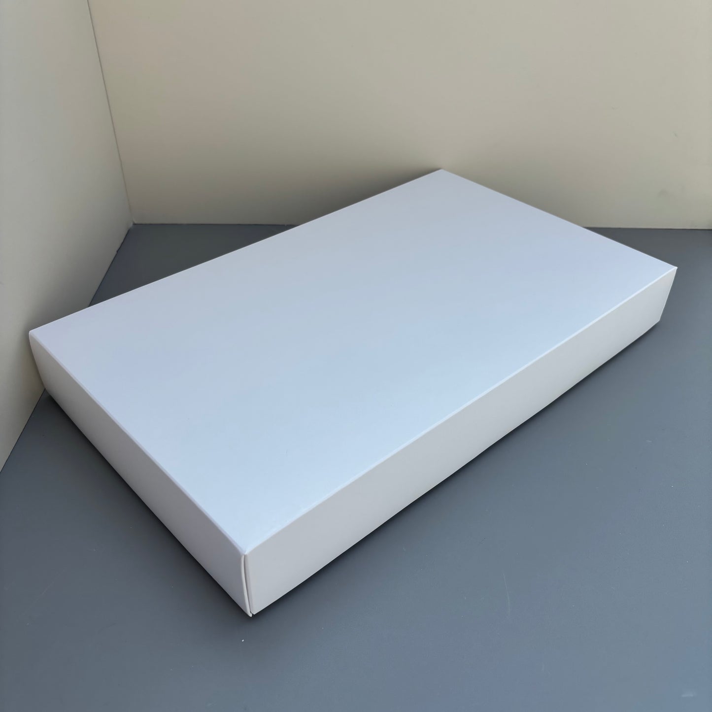 10PCS white 10-compartments dessert base and lid paper box